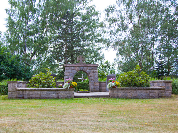 Kriegerdenkmal in Mantel